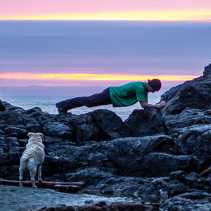 Plank Walk-Up to Push-Up