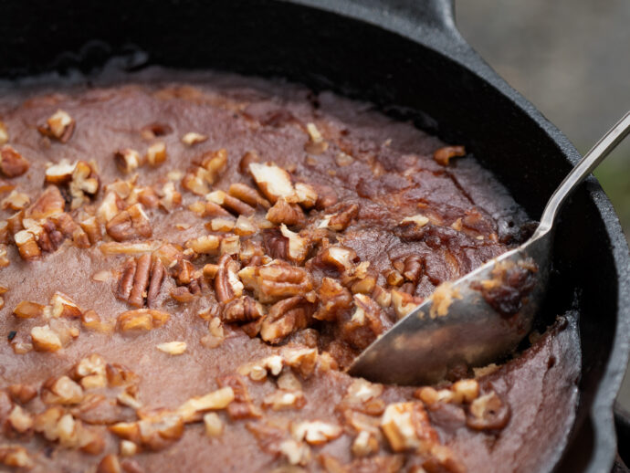 Caramelized Pecan Pudding Cake