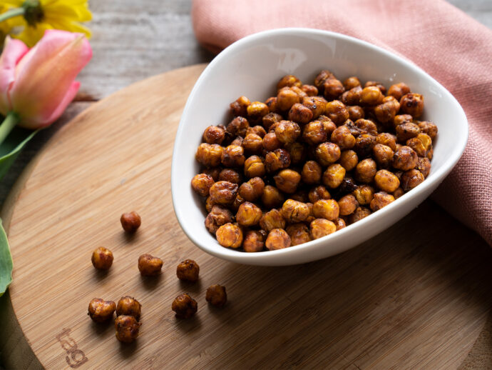 Turmeric Roasted Chickpeas